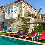Hotel Morisi Butik Alacati